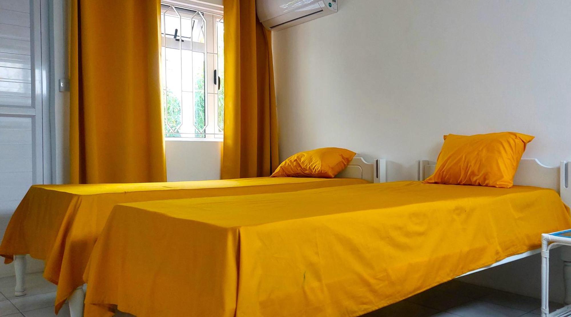 Апартаменты Furnished Townhouse - Гранд-Бэй Экстерьер фото